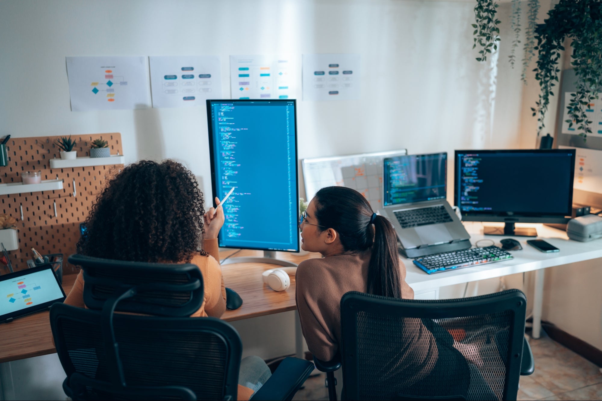 People Really Only Care About These 3 Things at Work — Do You Offer Them?